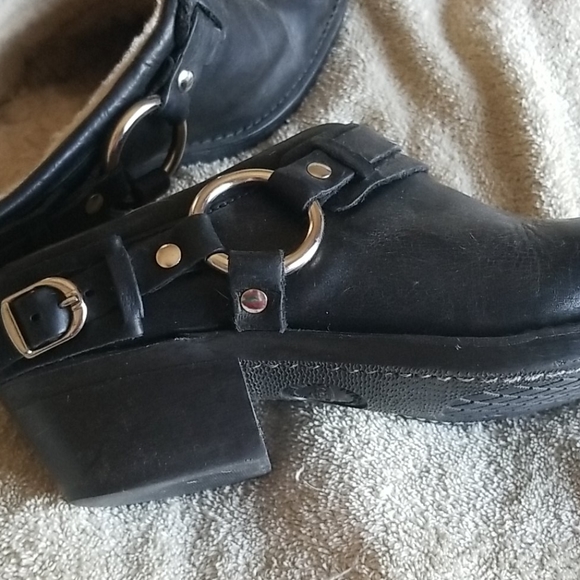 FRYE Sherpa Lined Clogs/Mules, Size 9 - Picture 4 of 12